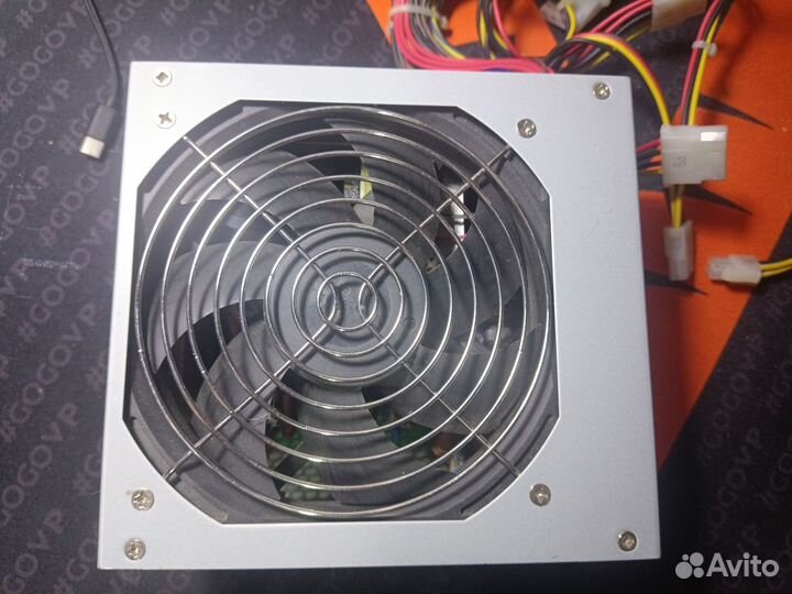 Блок питания fsp 620w