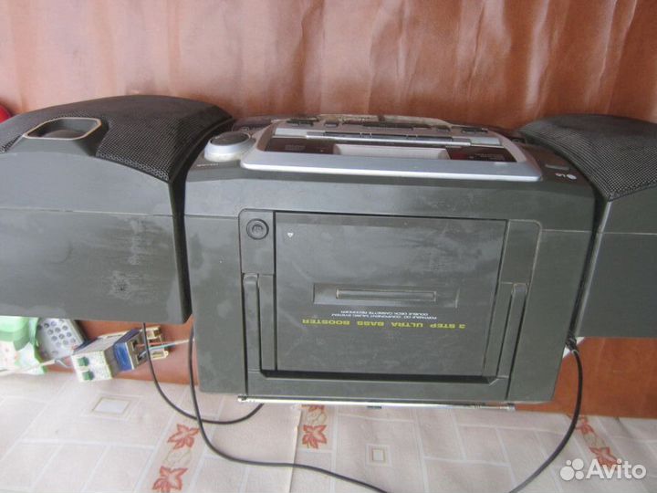 Магнитола LG CD-962AX