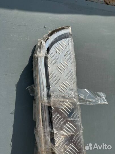 Пороги нержавейка LADA Vesta SW Cross