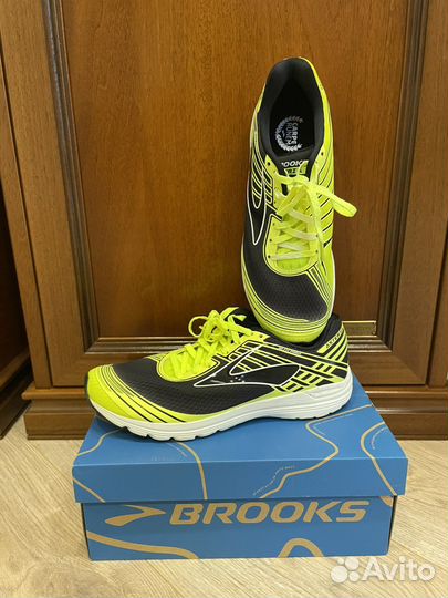 Мужские беговые кроссовки brooks
