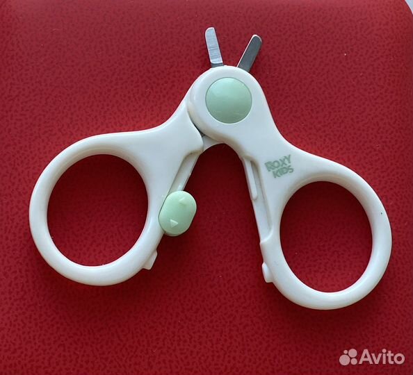 Roxy-kids Ножницы с замочком бежевый/зеленый