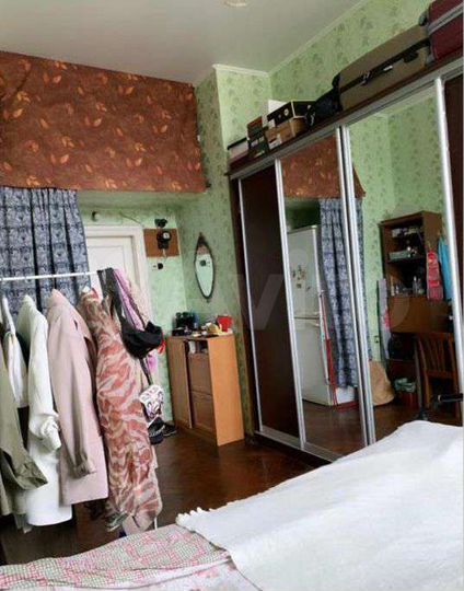 Комната 15 м² в 6-к., 4/5 эт.