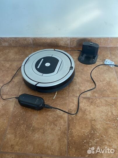 Робот пылесос irobot roomba 765