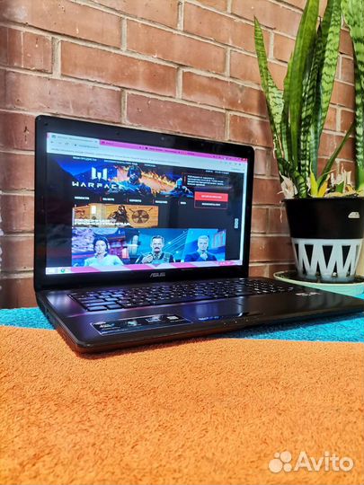 Мощный/Огромный 17.3/Новый/640гб/Ноутбук