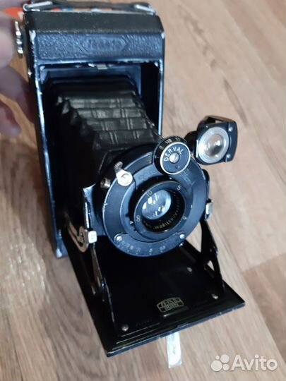 Фотоаппарат zeiss ikon-520/2