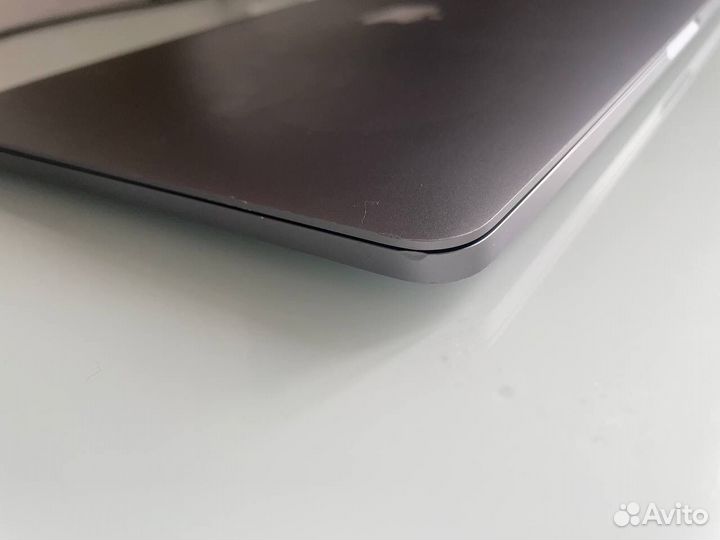 Apple MacBook Pro 13