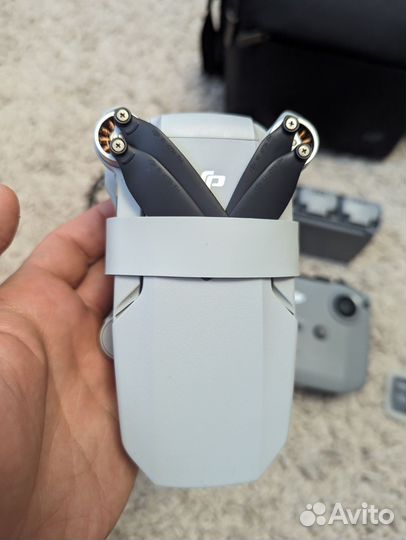 Квадрокоптер dji mavic mini 2 fly more