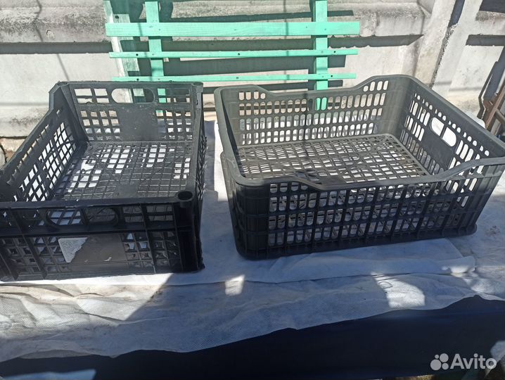 Ящик пластиковый