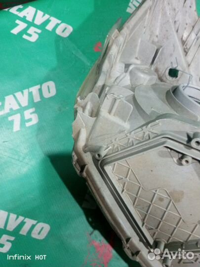 Фара правая Toyota Allion NZT240 1nzfe