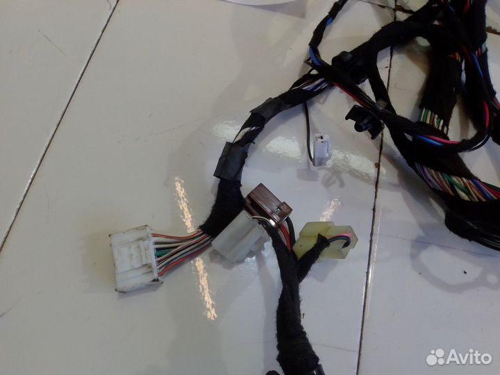 Электропроводка салонная (Geely Emgrand X7)