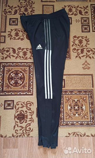 Спортивные штаны adidas