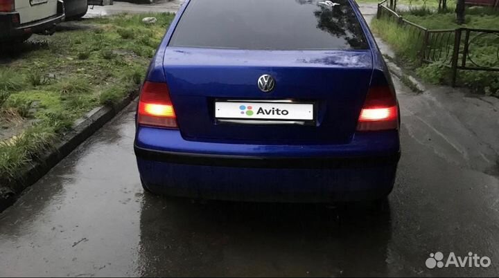 Volkswagen Bora 1.6 МТ, 2000, 331 000 км