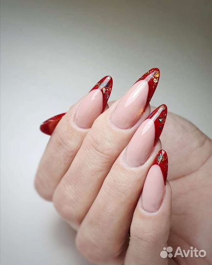 Наращивание ногтей