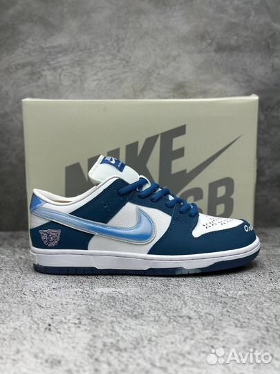 Кроссовки Nike SB Dunk Low Born