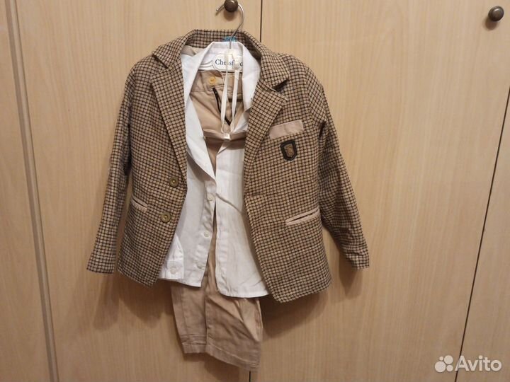 Костюм тройка для мальчика 110 116