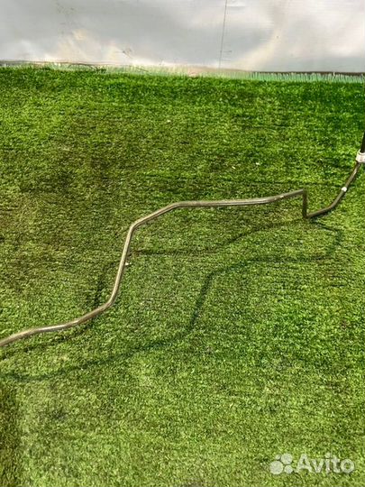 Трубка тормозная передняя правая Nissan Serena