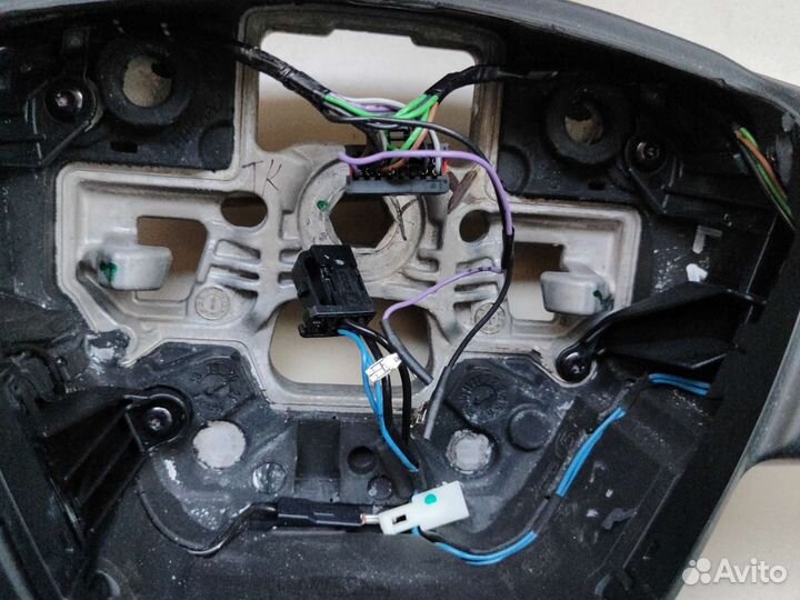 Руль ford kuga 2, focus 3 рестайл обогрев