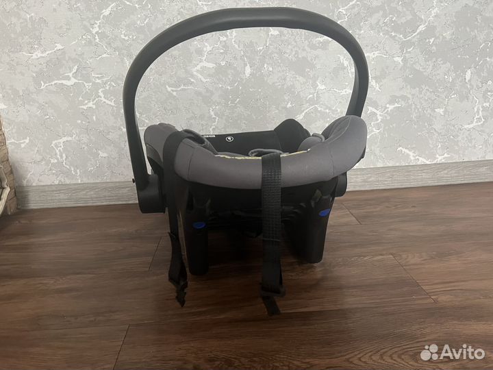 Детское автокресло