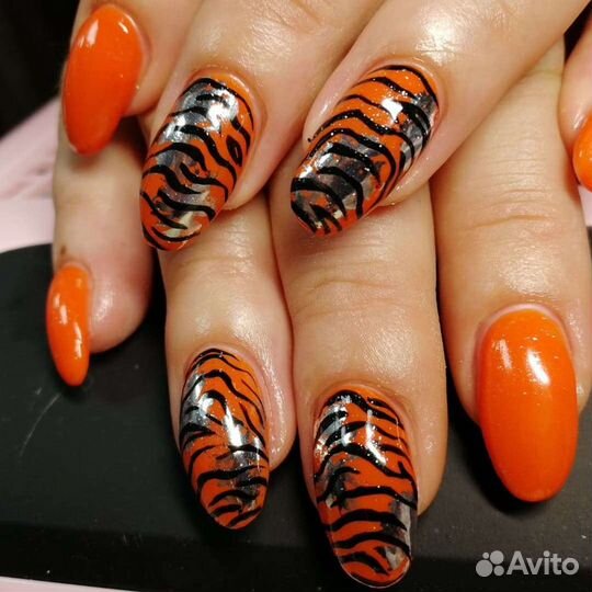 Мастер маникюра и педикюра