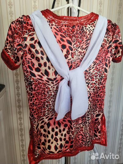 Костюм для индийских танцев на девочку