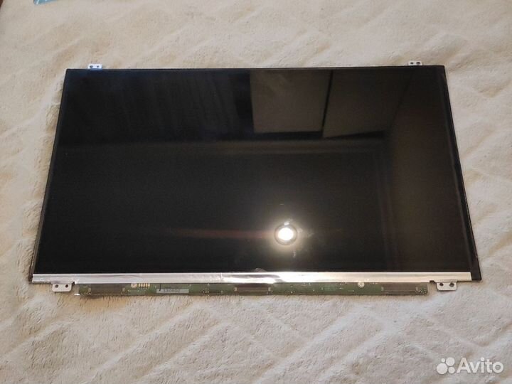 Матрица 15.6 slim 30 pin уши верх/низ