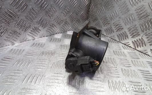 Дроссельная заслонка бензиновая mazda 3 1 (ZBN03CU