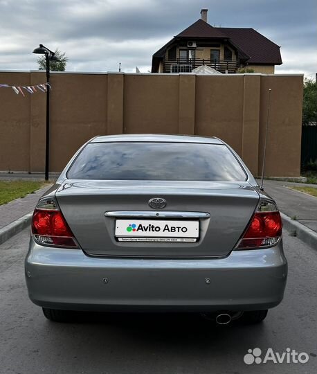 Toyota Camry 2.4 AT, 2004, 295 000 км