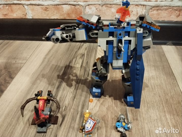 Аналог Lego nexo nights 70327