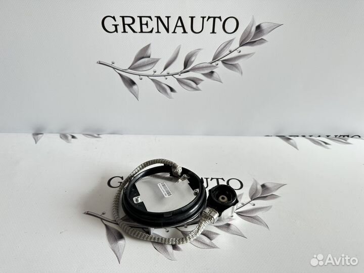 Блок розжига ксенон с игнитором Mazda GJ 12-14