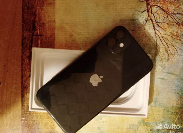 iPhone 11, 128 ГБ