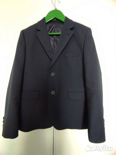 Продам костюм на мальчика