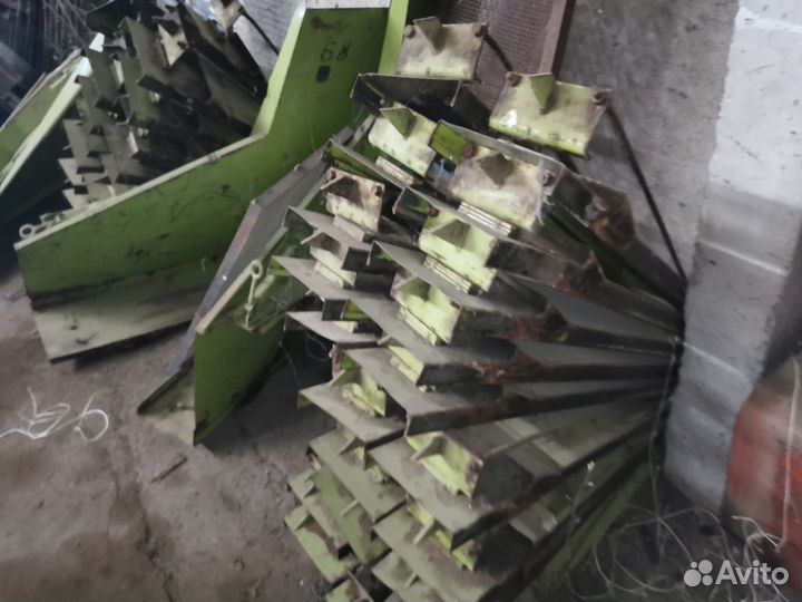 Жатка Claas Сornspeed linear 8-75 С, 2006