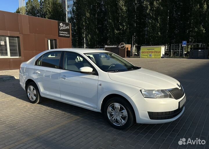 Skoda Rapid 1.6 AT, 2016, 147 700 км