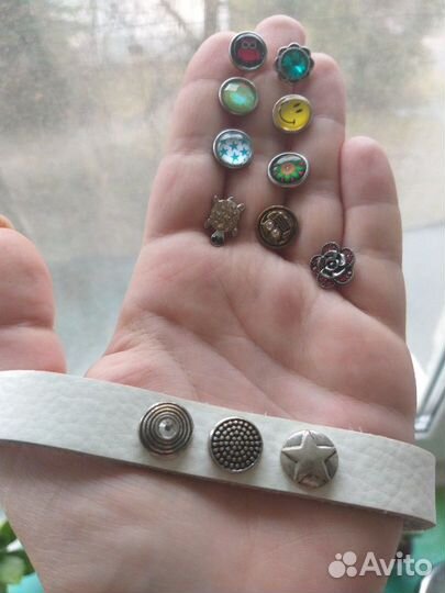Кожаный браслет со съемными деталями