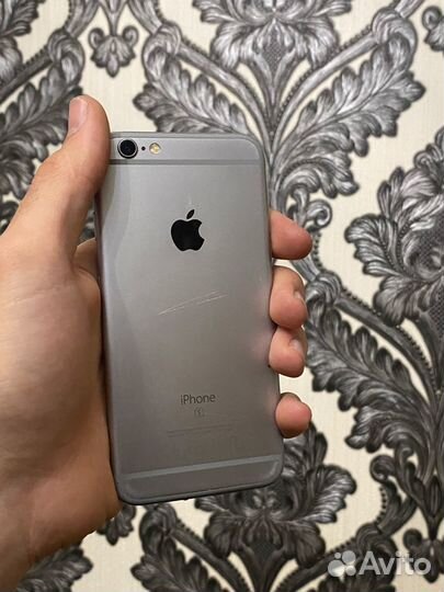 iPhone 6S, 64 ГБ