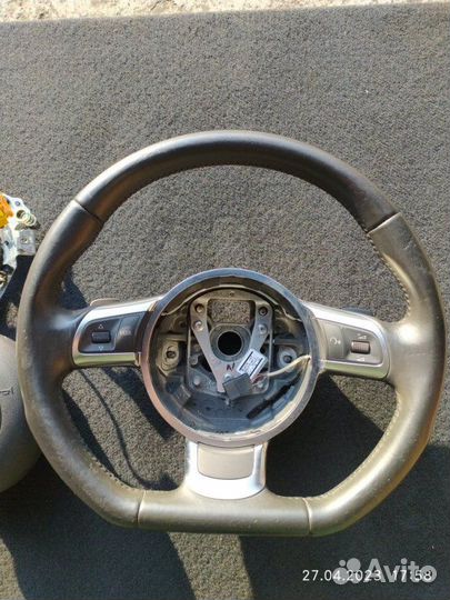 Руль Audi Tt 8J CCZ 2007