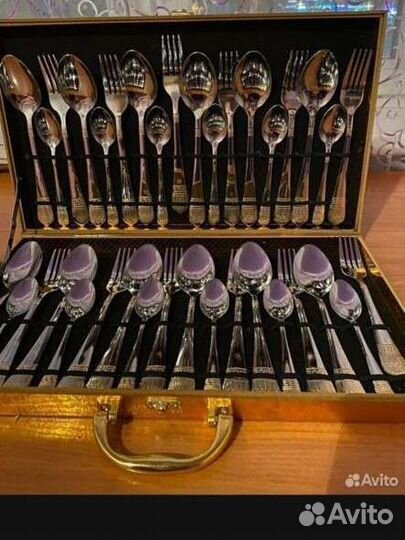 Набор столовых приборов новый