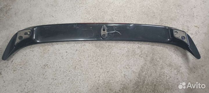 Спойлер на седан