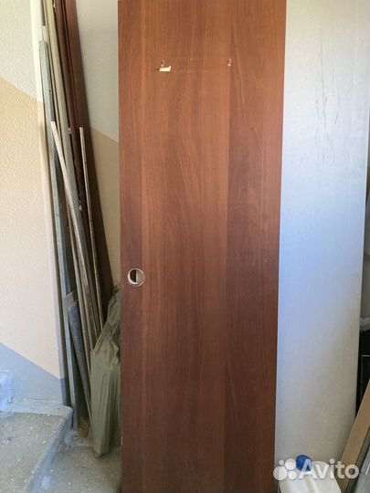 Межкомнатная дверь бу 80 см