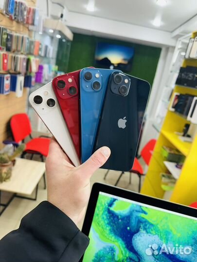 iPhone 13, 256 ГБ