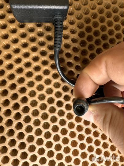 Оригинальный блок питания dell 19 В 3,16 А