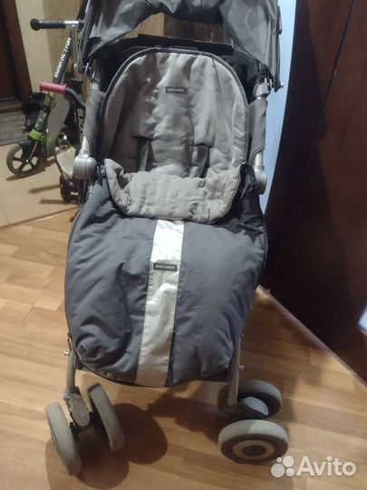 Прогулочная коляска трость maclaren