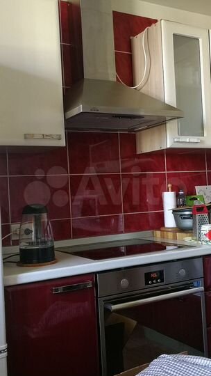 2-к. квартира, 52 м², 3/9 эт.