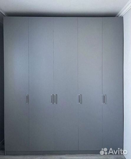 Встроенный шкаф