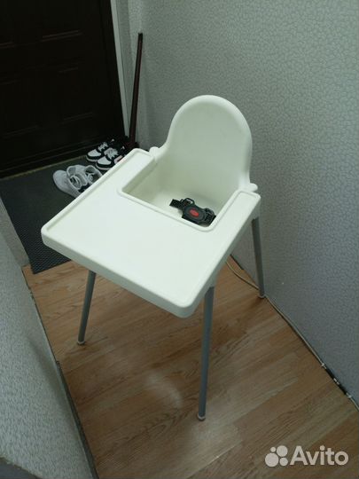 Стульчик для кормления IKEA с ремнями
