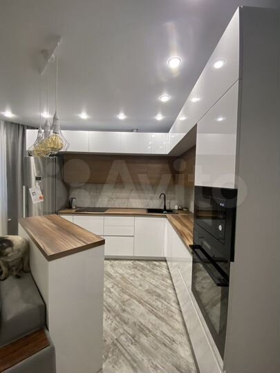 2-к. квартира, 61,2 м², 4/15 эт.