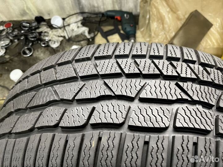 Continental ContiWinterContact TS 830 P 235/45 R19
