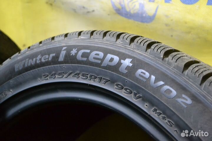 Hankook Winter I'Cept Evo2 W320 245/45 R17