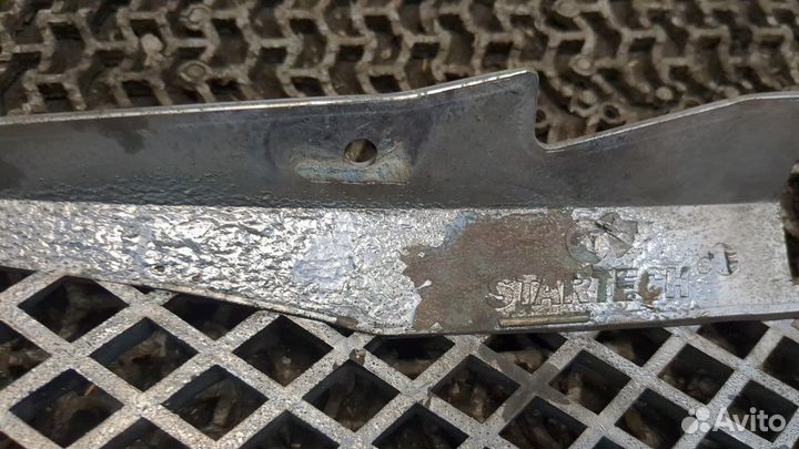 Решетка радиатора Chrysler Voyager, 2009