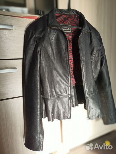 Куртка кожаная женская 44-46